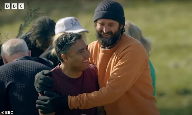 Clips are seen of players forming strong bonds and friendships while trying valiantly to reassure each other they are Faithfuls, with some attempt to create alliances