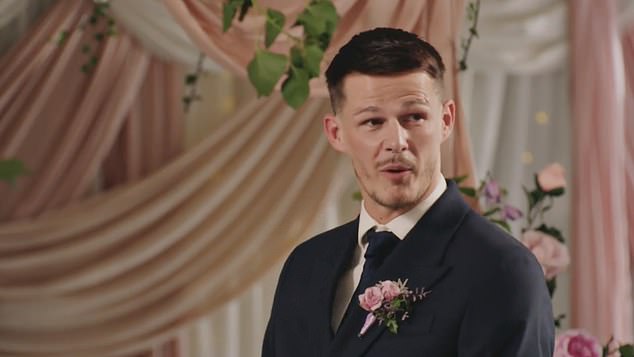Steven appeared pleasantly surprised as he caught sight of his bride for the first time, during Monday evening¿s episode