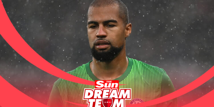 Dream Team managers making schoolboy mistake in response to Robert Sanchez red card