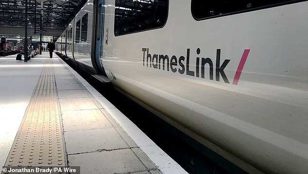 City Thameslink and Farringdon stations, both served by Thameslink trains, both fared poorly