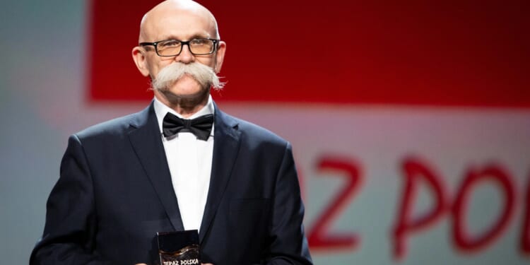 Hotel tycoon offers couples CASH to romp in his resorts and conceive babies in zany bid to tackle birth rate crisis