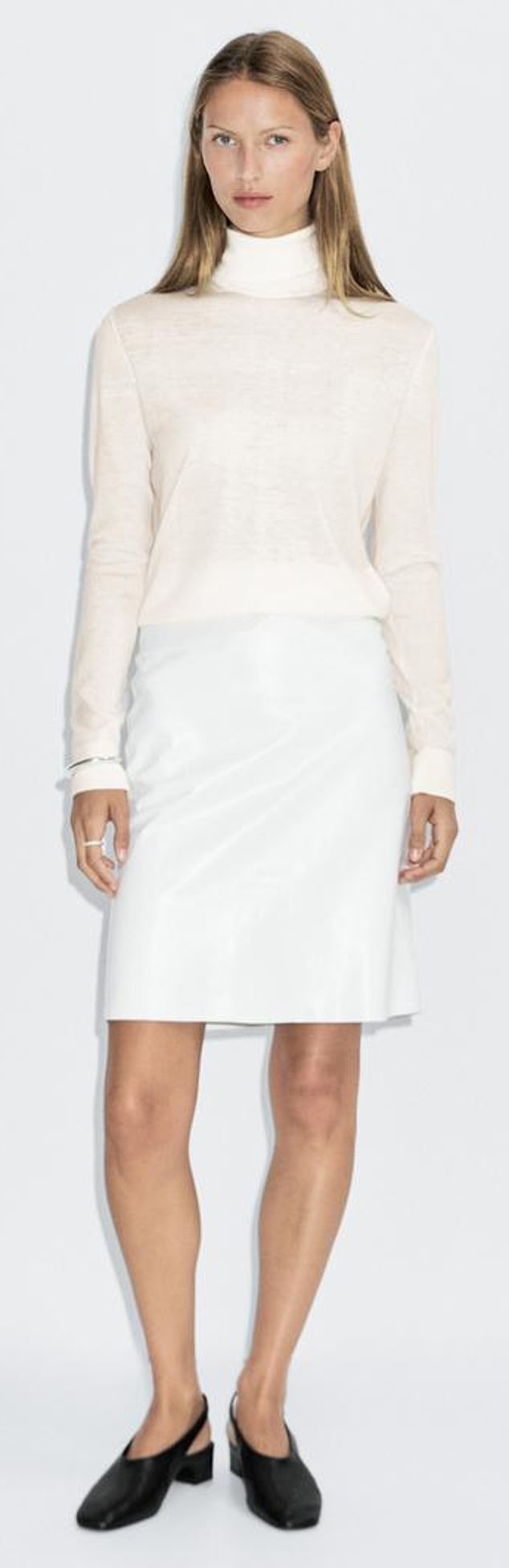 A crucial layering investment for this time of year, I always find my roll necks in Massimo Dutti