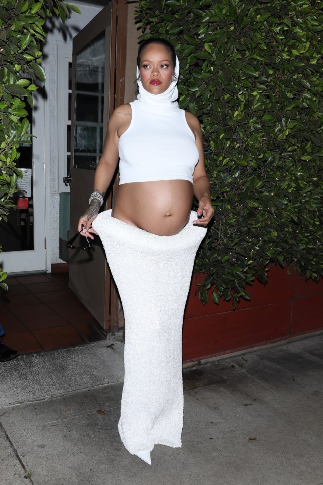 Rihanna with her two children at a premiere.