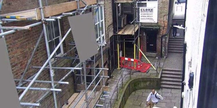 Moment dad chases down Belgian Malinois that mauled ‘screaming’ daughter, 8, in FACE - before vicious hound attacks him