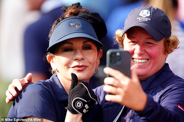 The Welsh actress, who has been a keen golfer for years, had the time of her life at the tournament, snapping selfies with fans