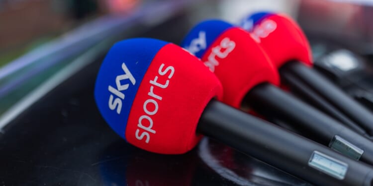 Who are the Sky Sports Ryder Cup presenters and commentators?