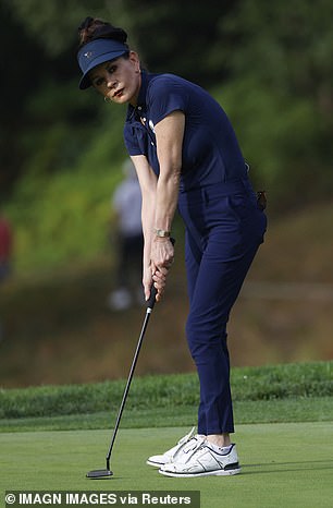 The actress was seen teeing off on Wednesday