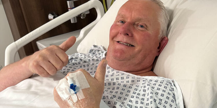 Former World Darts Championship star-turned-pilot, 63, undergoes heart procedure as he releases health update