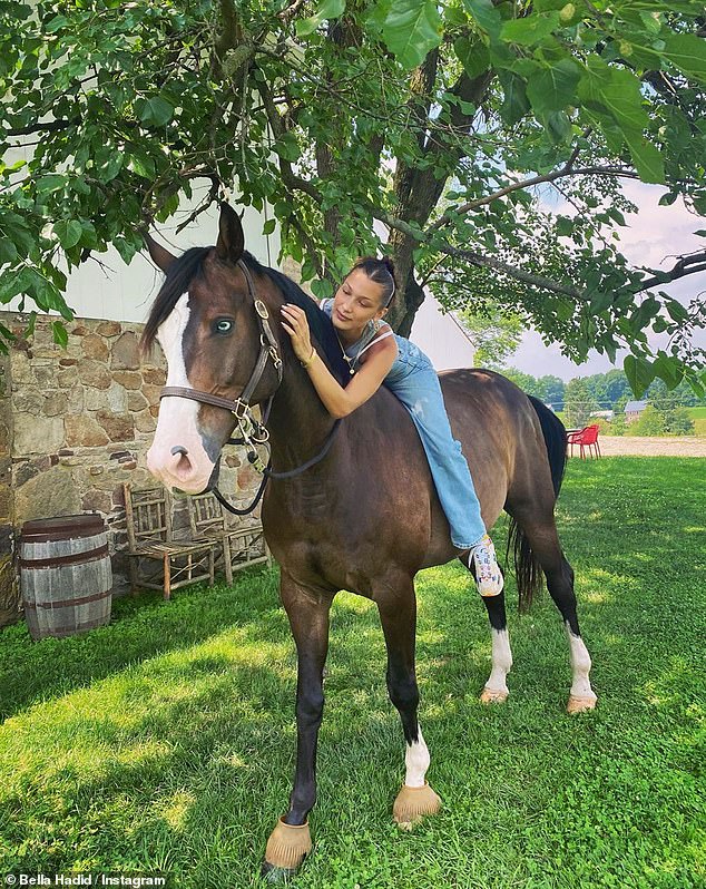 After making the move to Texas, Bella met her boyfriend Adan Banuelos