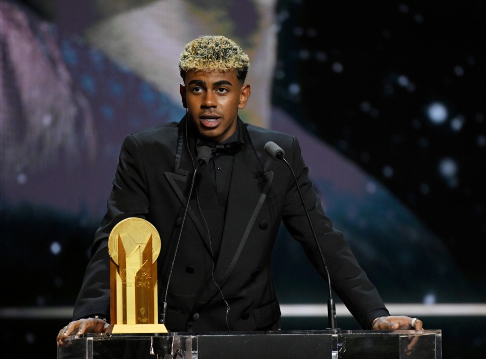 PARIS, FRANCE - SEPTEMBER 22: Lamine Yamal speaks on stage with the Men's Kopa Trophy during the 69th Ballon D'Or Ceremony at Theatre Du Chatelet on September 22, 2025 in Paris, France. (Photo by Kristy Sparow - UEFA/UEFA via Getty Images)