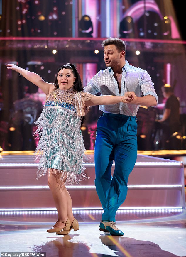 They were awarded 17 points for their performance to Yes, And? by Ariana Grande