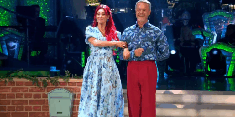 Pregnant Dianne Buswell takes to Strictly floor for first time after hitting back at troll