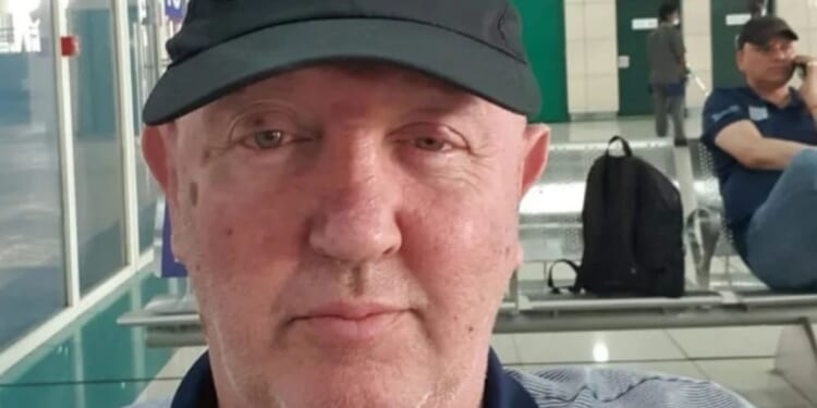 'Starving' Brit grandad arrested in Dubai is trapped and homeless there - but was cleared of crime 10 years ago