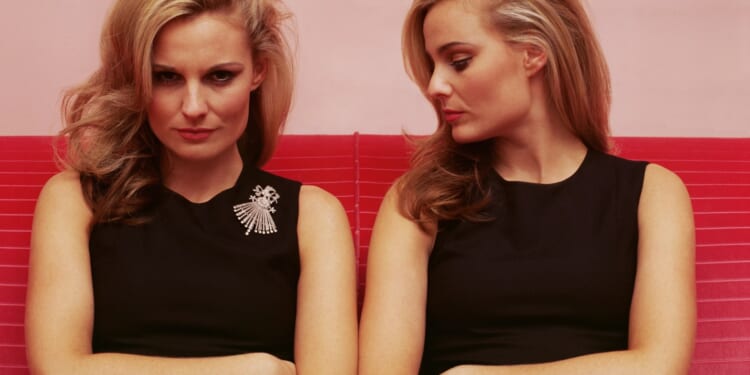 How to fix a broken sibling relationship - and the 5 most difficult types to deal with