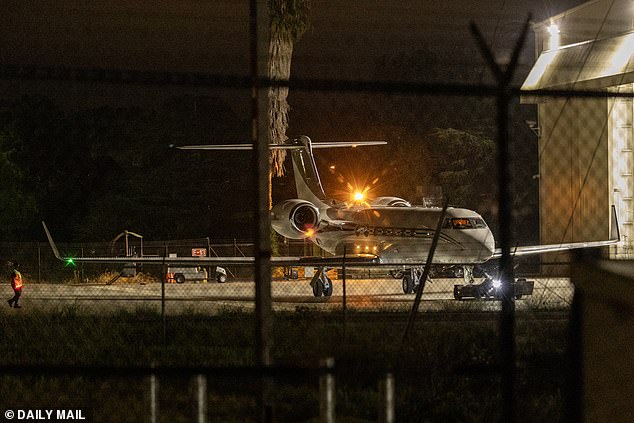 Tracking data shows the jet is headed towards the Missouri city