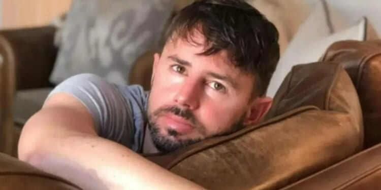 One Direction choreographer Paul Roberts dies aged 52 after battle with cancer as family pay tribute – The Sun