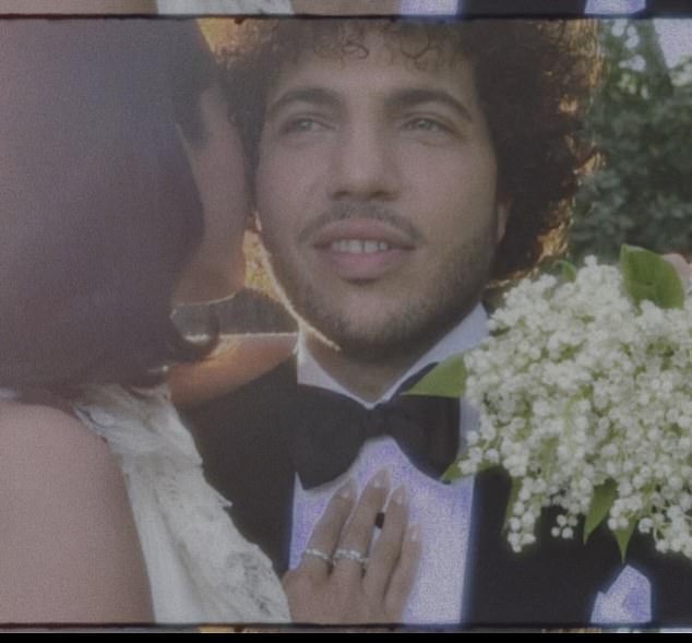 Throughout the photos, Gomez's happiness seemed uncontainable ¿ clasping Blanco's chest, gazing into his eyes or adjusting his bow tie with a flirty smile