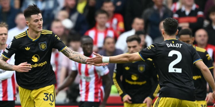 Man Utd vs Sunderland tickets: Are they still available and how much do they cost?