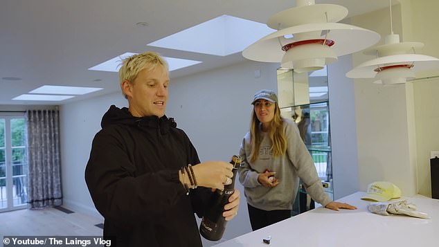 Jamie did not show off the upstairs of the house but there is every possibility that it also looks strikingly different to how it appeared in photographs when it was on the market