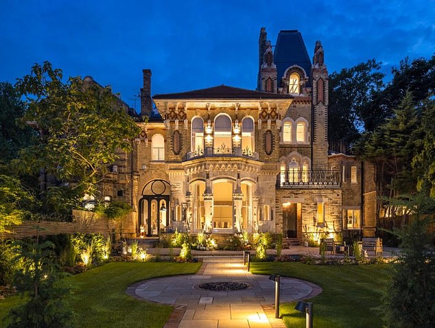 The actress had been staying in England to film the Practical Magic sequel, and has been residing at a luxurious Hampstead mansion once owned by pop star Boy George