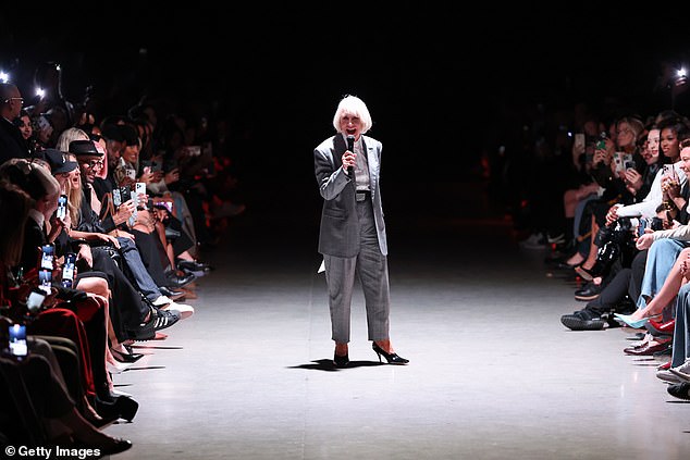 Helen commanded attention as she hosted the runway event