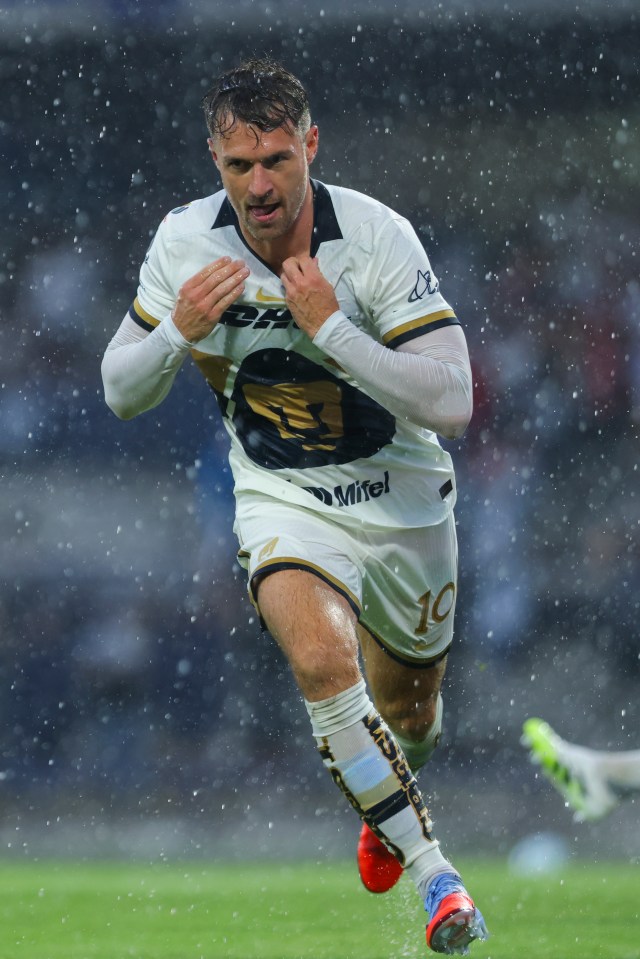 Aaron Ramsey of Pumas celebrates scoring a goal.