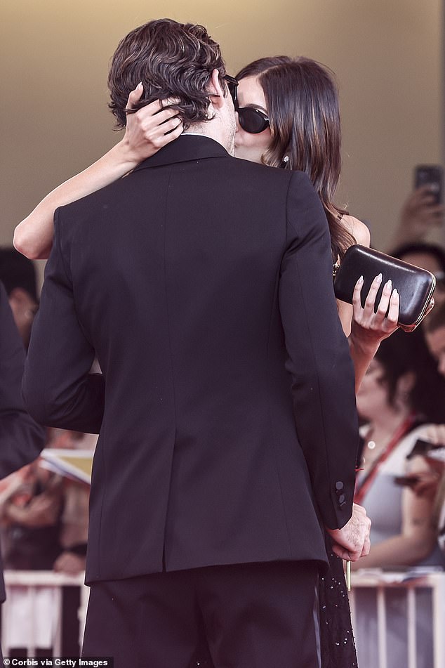 Kaia Gerber and her new boyfriend Lewis Pullman packed on the PDA as they made a loved-up appearance on the eighth day of the Venice Film Festival on Monday