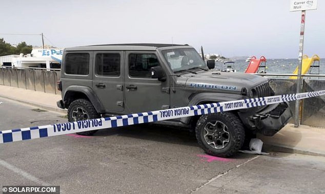 A British tourist has been seriously injured in a car crash that killed another woman after a driver crashed into a pavement