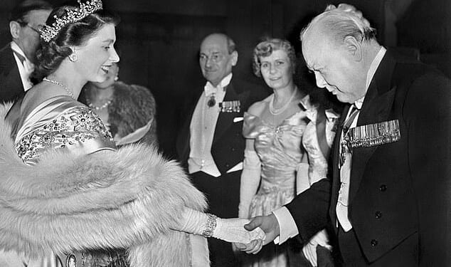 Winston Churchill with then-Princess Elizabeth in 1950 at a Guildhall reception in London