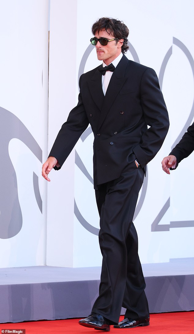 However fans turned on the 'pampered ' star for telling off the man for simply 'doing his job'