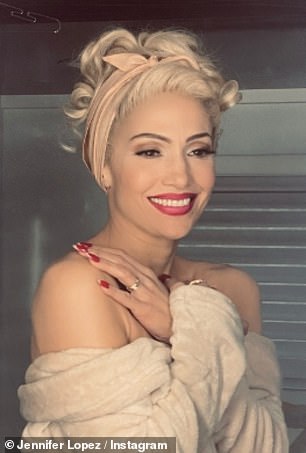 Jennifer Lopez had her fans doing a double take on Monday, as she shared a slew of snaps looking the spitting image of fellow singer Gwen Stefani
