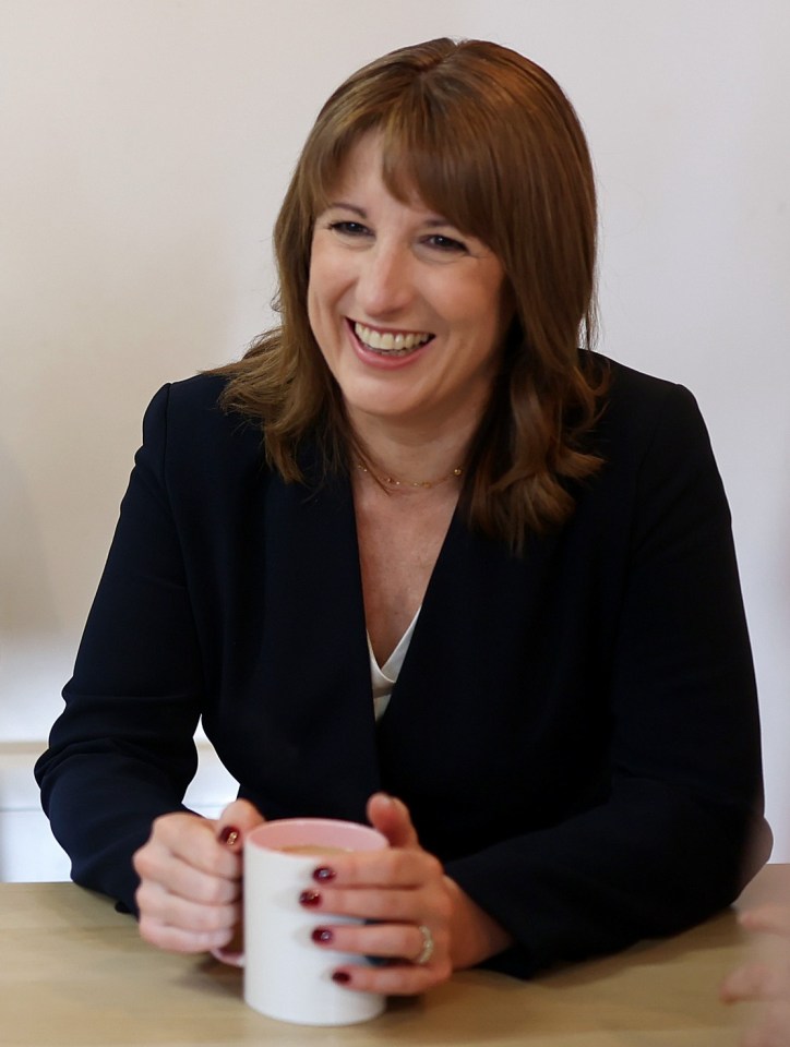 Prime Minister Sir Keir Starmer and Chancellor Rachel Reeves talk with people from the Thrive Careers Hub.
