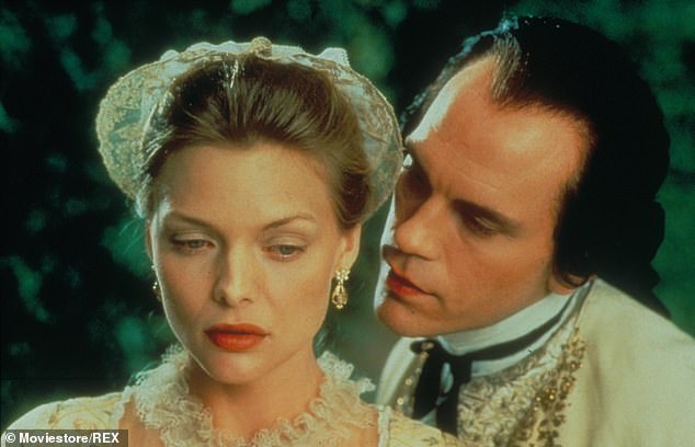 Critics raved about the chemistry between Michelle Pfeiffer and John Malkovich in the Oscar-winning film Dangerous Liaisons