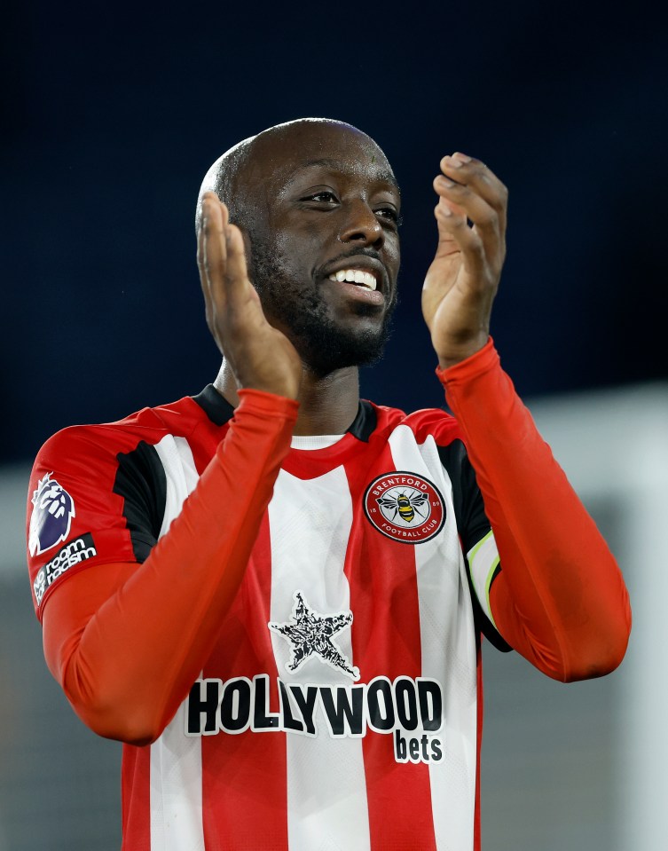 Yoane Wissa of Brentford applauding fans.