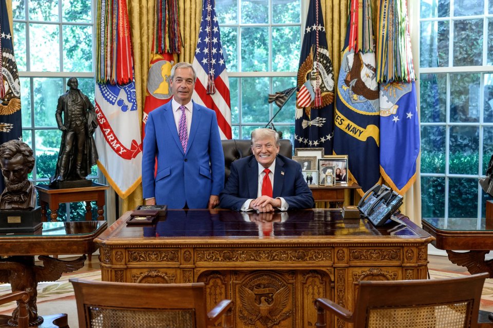 Donald Trump and Boris Johnson in the Oval Office.