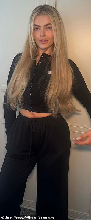TikTok users think Ellie Jeffries could pass as Margot Robbie's sister
