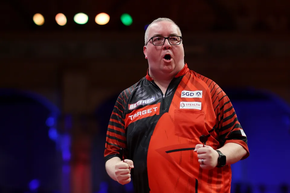 Stephen Bunting of England celebrates during the Second Round match.