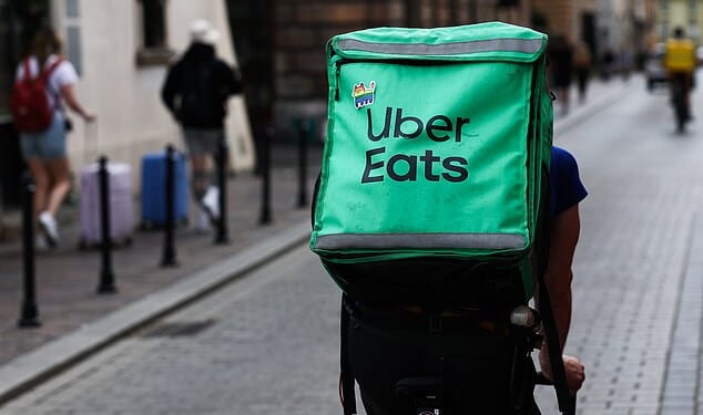 A 17 year old youth who 'rented' an Uber Eats licence was killed when he sped off from police and crashed (stock)