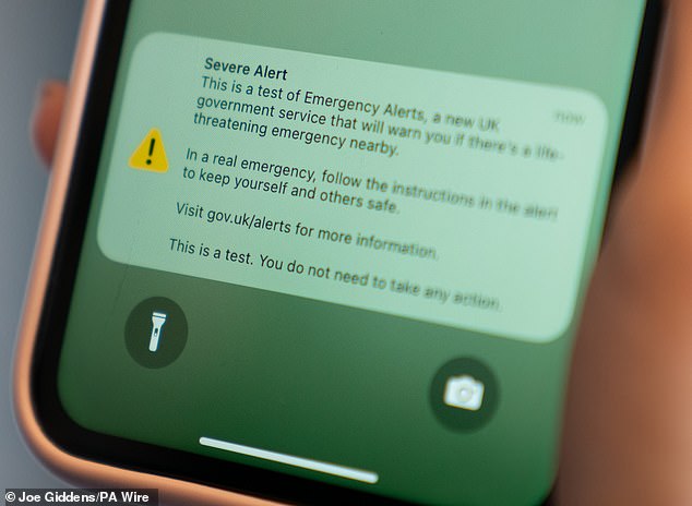 On Sunday, the national emergency alert system will be tested for the second time. All phones in the country will produce a siren-like noise for ten seconds, even if they have been placed on silent