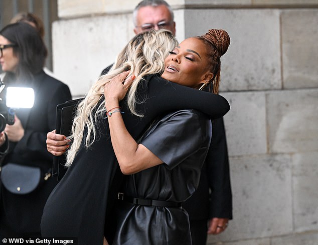 As they arrived for the show, Janet and Paris shared a sweet embrace before enjoying the catwalk to unveil Tom's newest collection
