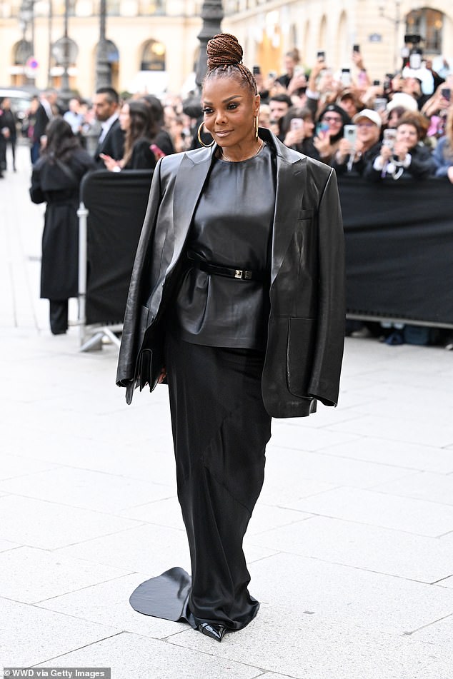 The singer was joined by her aunt Janet, who cut an edgy figure in an all-black leather outfit