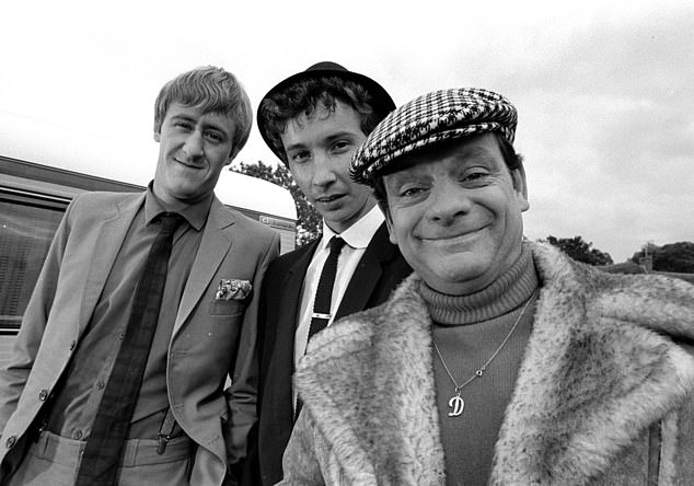 Murray, pictured centre, alongside David Jason as Del Boy, right, and Nicholas Lyndhurst as Rodney Trotter, left