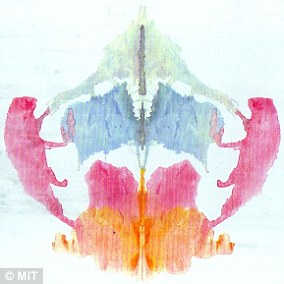 Plate 8 : Some people see female sexual organs at the bottom of this card