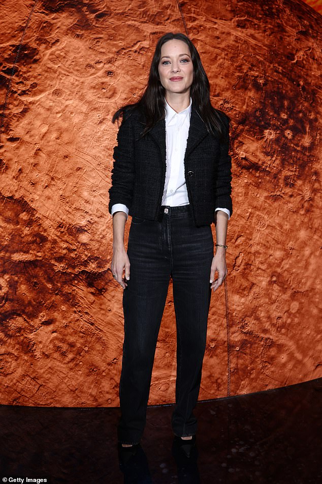 Marion Cotillard attends the Chanel Womenswear Spring/Summer 2026 show in a classic tweed jacket