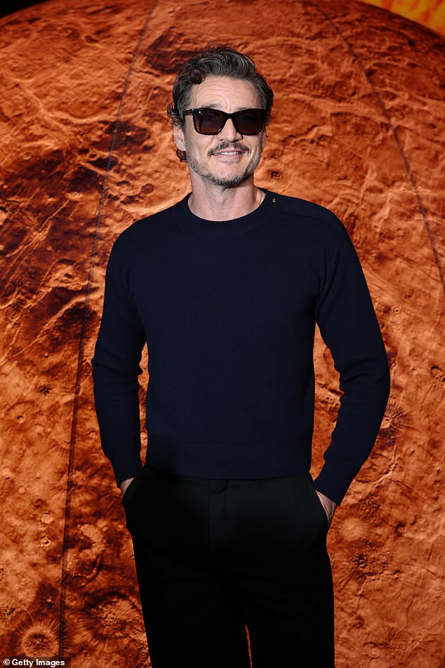 Pedro Pascal looked effortlessly cool in his dark shades