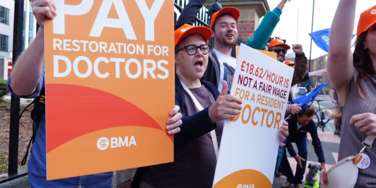 Doctors in first year of work vote for second set of strikes on top of ongoing walkouts