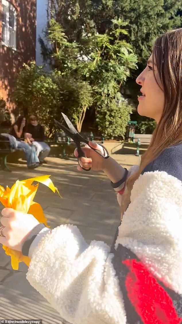 Furious locals confronted the woman this morning in Muswell Hill outside The Pocket Park on Fortis Green Road, just metres from where the district's synagogue is located