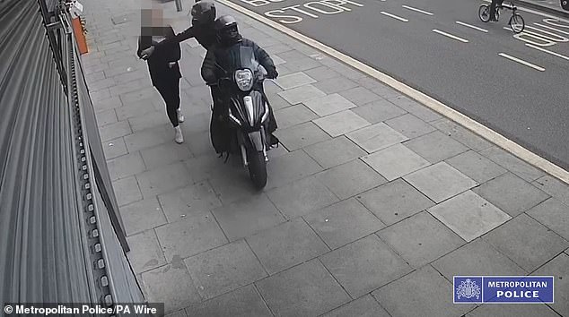 The purpose of the huge operation was to round up the robbers, middlemen and kingpins responsible for the capital¿s phone theft epidemi