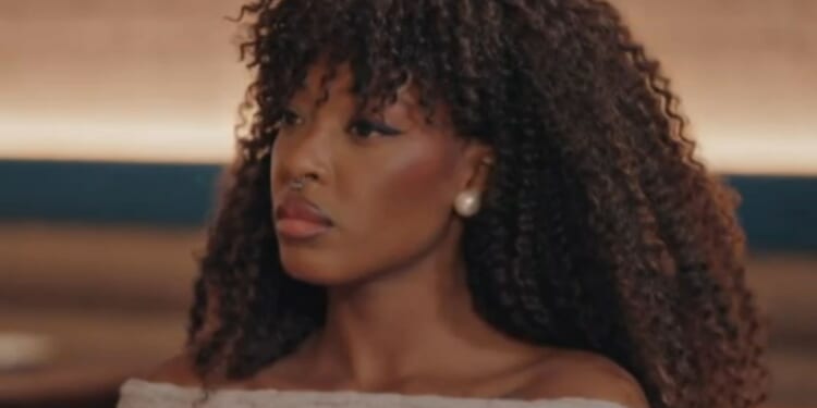 'They're a nightmare,' says furious MAFS fans as they slam Julia-Ruth's pals after fiery row leaves Divarni in tears