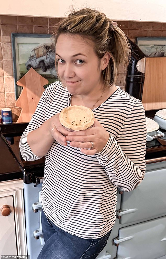 Gemma Worley, 39, from Cornwall, thought she was receiving a new Lenovo Yoga laptop - only to discover her parcel contained three mouldy pies instead